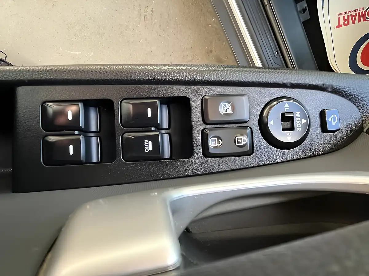 Used 2016 Kia Sportage KX-3 Silver - Interior and Exterior details 18