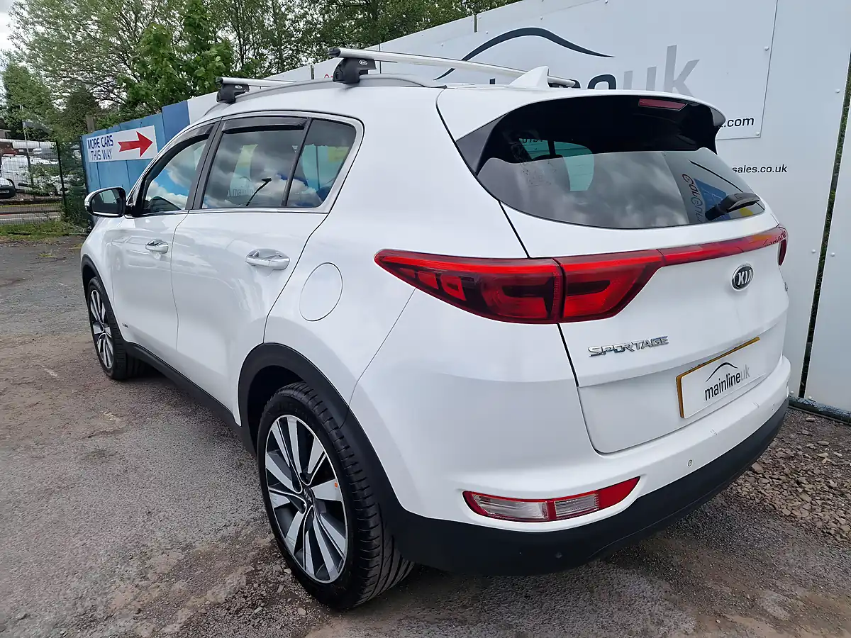 Used 2016 Kia Sportage KX-3 White - Interior and Exterior details 10