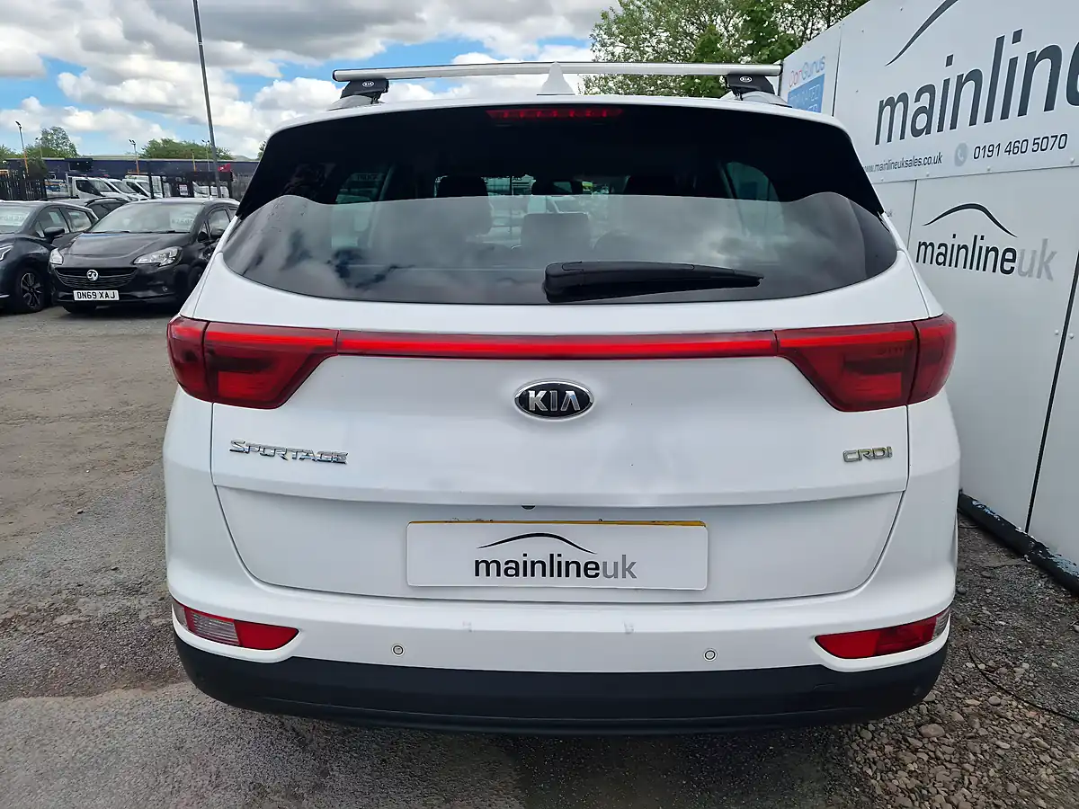 Used 2016 Kia Sportage KX-3 White - Interior and Exterior details 12