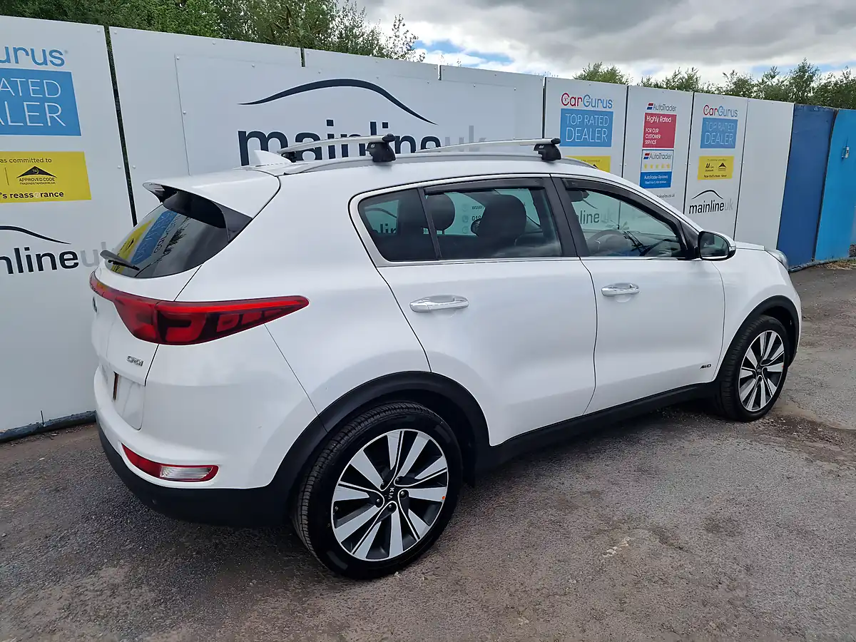 Used 2016 Kia Sportage KX-3 White - Interior and Exterior details 15