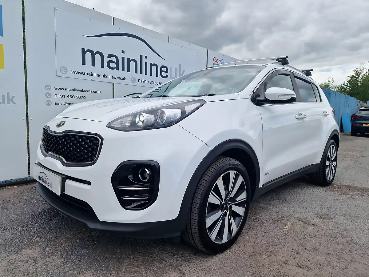 Used 2016 Kia Sportage KX-3 White - Interior and Exterior details 3