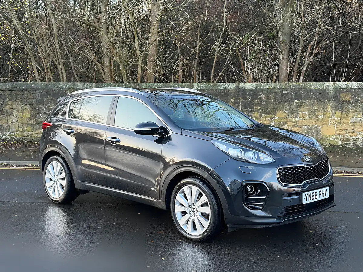 Used 2016 Kia Sportage KX-4 Black - Interior and Exterior details 5