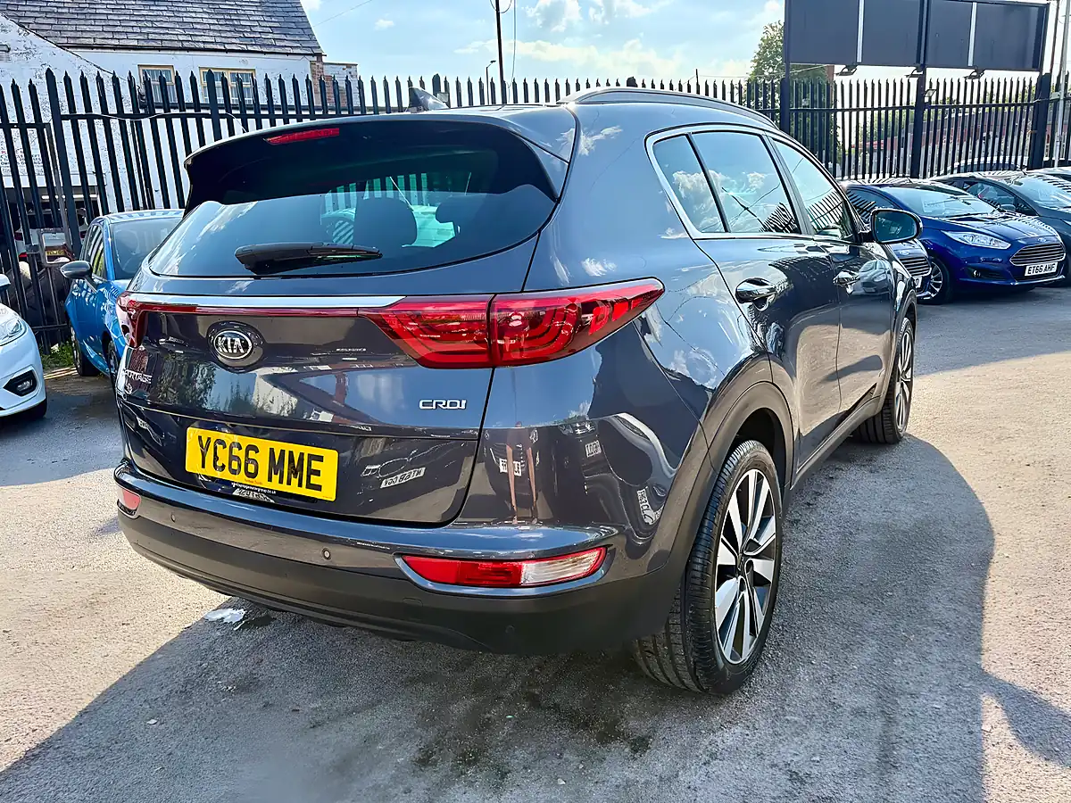 Used 2016 Kia Sportage KX-4 Gun Metal Grey - Interior and Exterior details 4