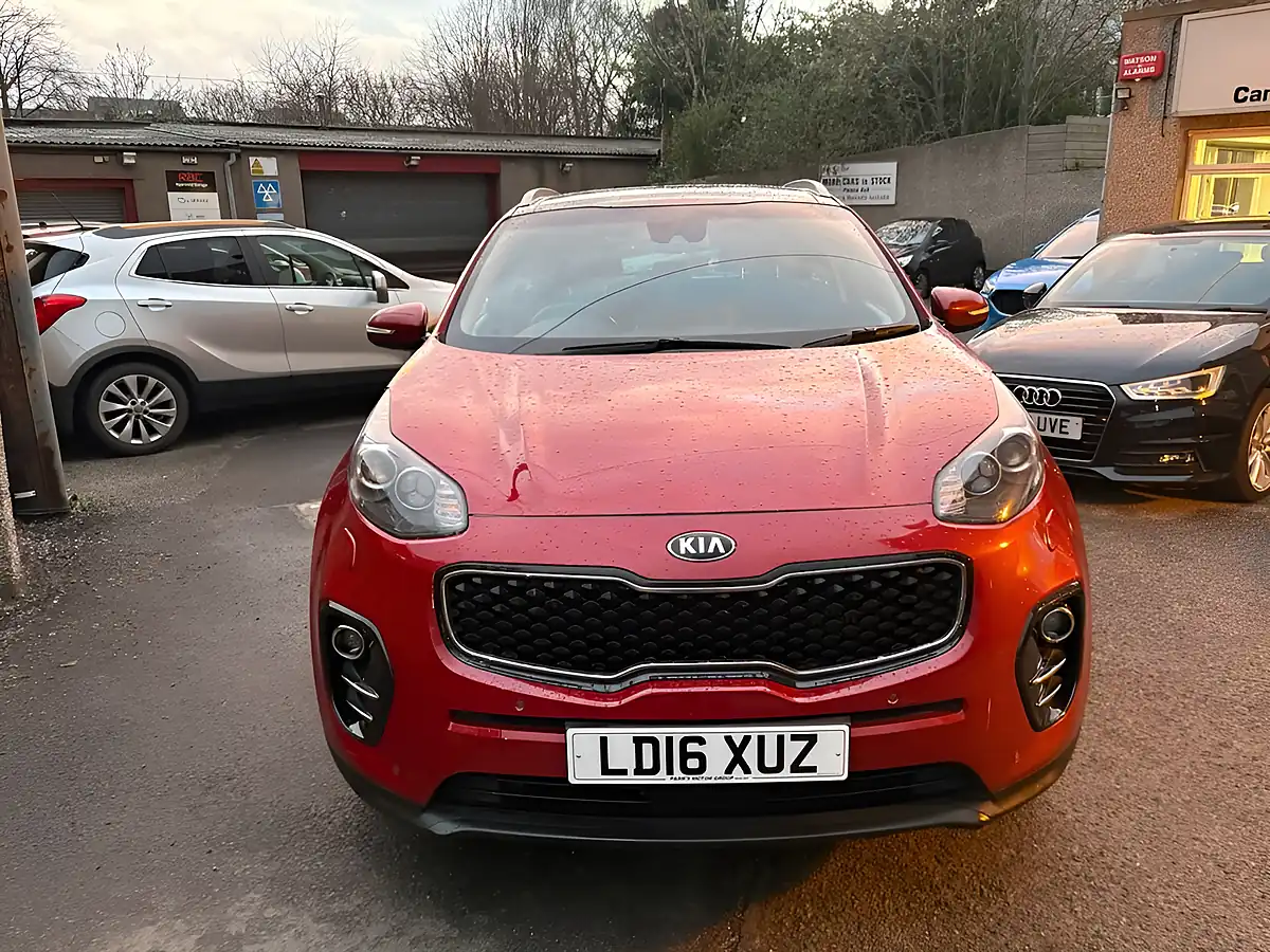 Used 2016 Kia Sportage KX-4 Red - Interior and Exterior details 3