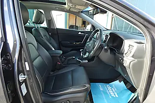 Used 2016 Kia Sportage KX-4 Silver - Interior and Exterior details 11