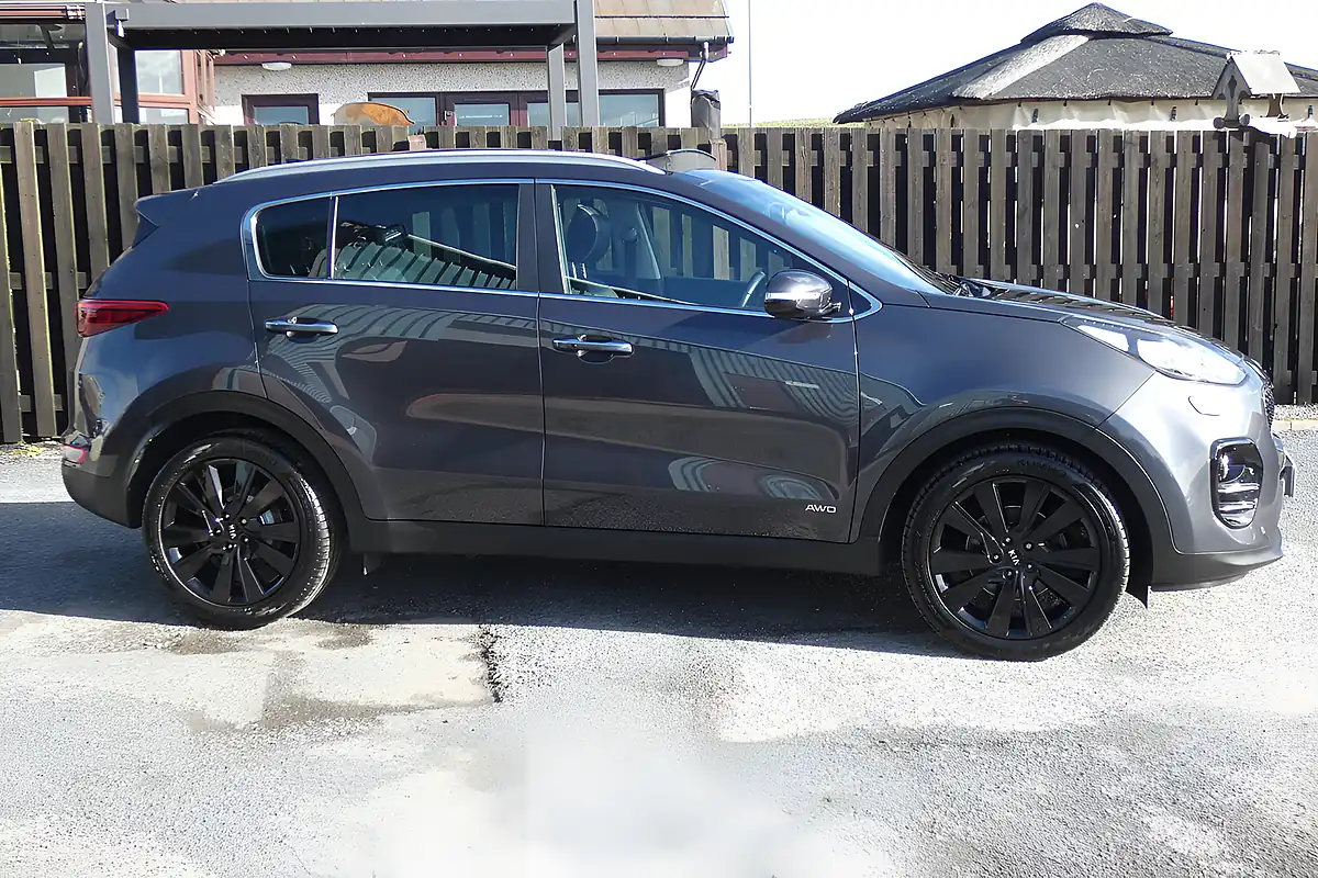 Used 2016 Kia Sportage KX-4 Silver - Interior and Exterior details 2