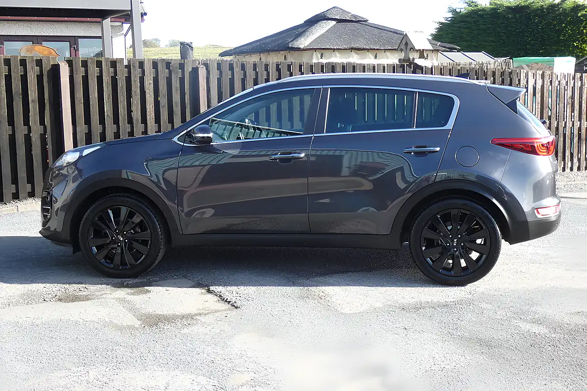Used 2016 Kia Sportage KX-4 Silver - Interior and Exterior details 5