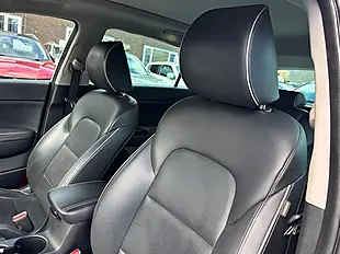 Used 2016 Kia Sportage KX-4 White - Interior and Exterior details 12