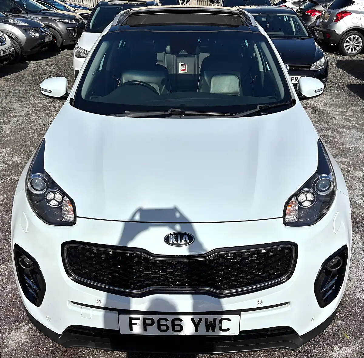 Used 2016 Kia Sportage KX-4 White - Interior and Exterior details 5