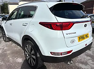 Used 2016 Kia Sportage KX-4 White - Interior and Exterior details 9