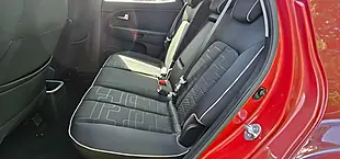 Used 2016 Kia Venga 2 Red - Interior and Exterior details 17