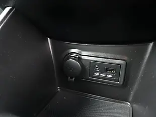 Used 2016 Kia Venga 3 Silver - Interior and Exterior details 18