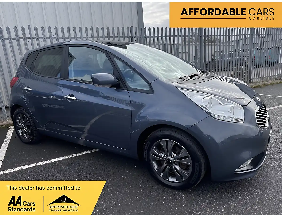 Used 2016 Kia Venga Isg 4 Blue - Front View