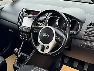Used 2016 Kia Venga Isg 4 Blue - Interior and Exterior details 14