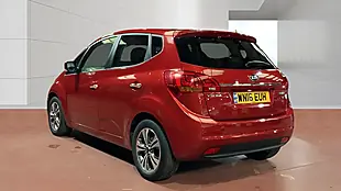 Used 2016 Kia Venga Red - Interior and Exterior details 3