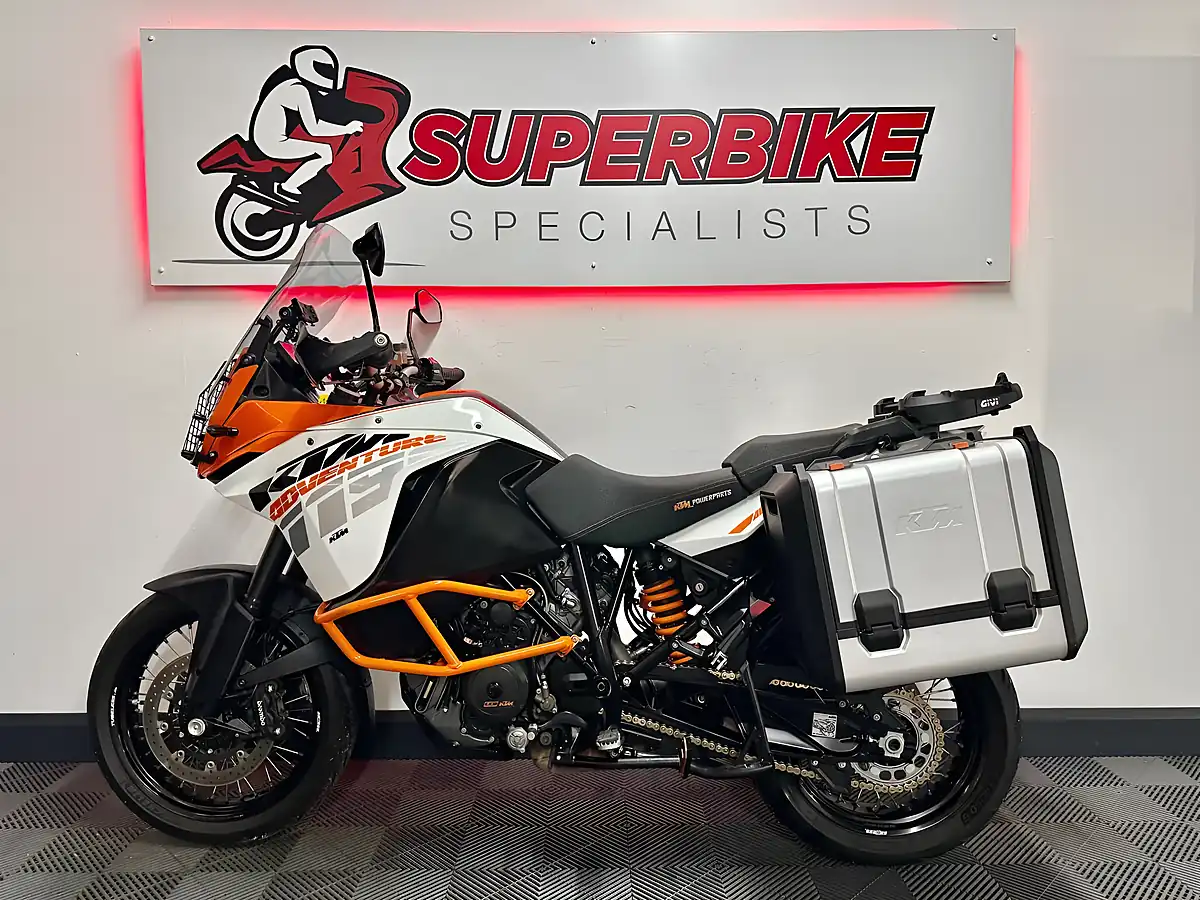 Used 2016 Ktm 1190 Adventure Orange - Interior and Exterior details 11