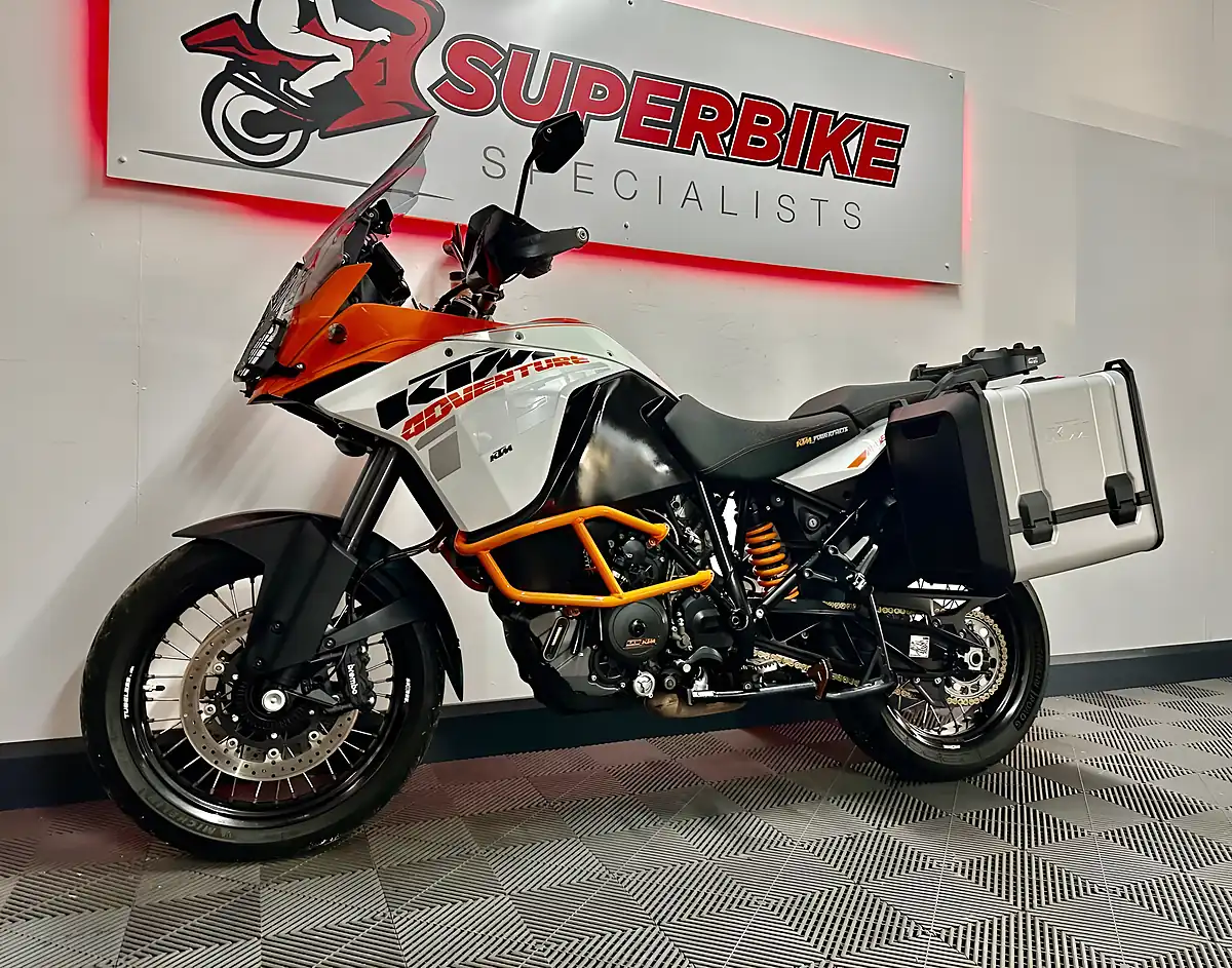 Used 2016 Ktm 1190 Adventure Orange - Interior and Exterior details 14