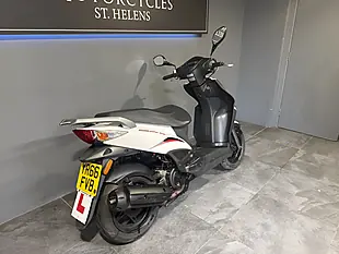 Used 2016 Kymco Agility White - Interior and Exterior details 11