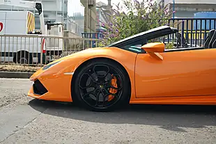 Used 2016 Lamborghini Huracan Spyder Ldf Arancio Borealis - Interior and Exterior details 10