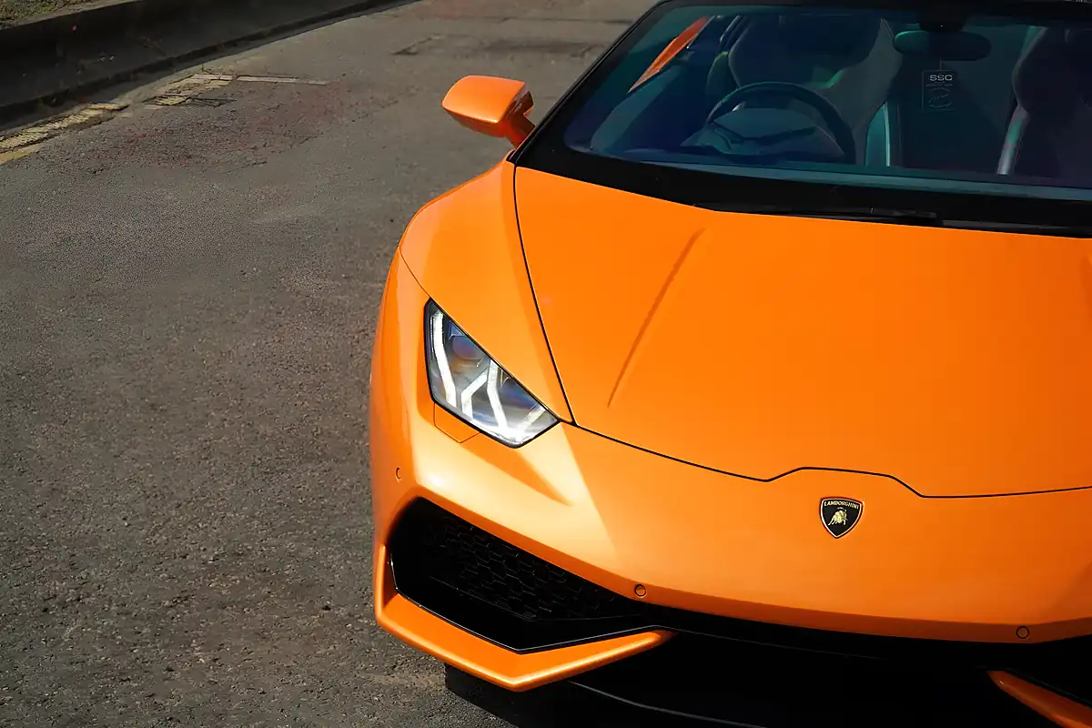 Used 2016 Lamborghini Huracan Spyder Ldf Arancio Borealis - Interior and Exterior details 19