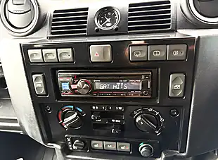 Used 2016 Land Rover 90 Defender Landmark Station Wagon Santorini Black - Interior and Exterior details 16