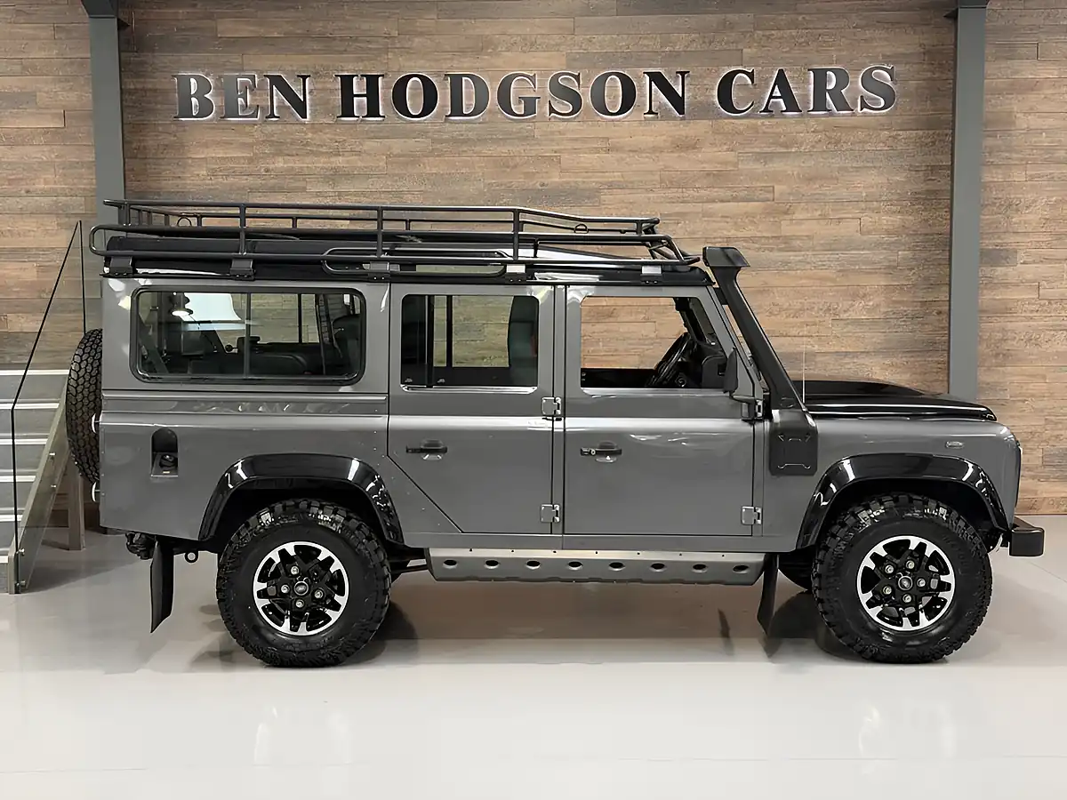 Used 2016 Land Rover Defender 110 Adventure Grey - Interior and Exterior details 17
