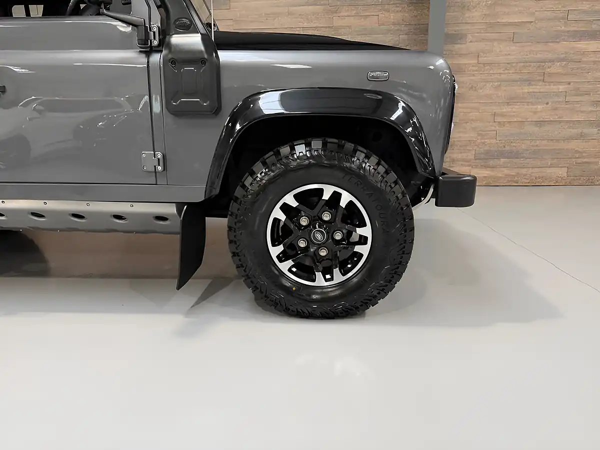 Used 2016 Land Rover Defender 110 Adventure Grey - Interior and Exterior details 20