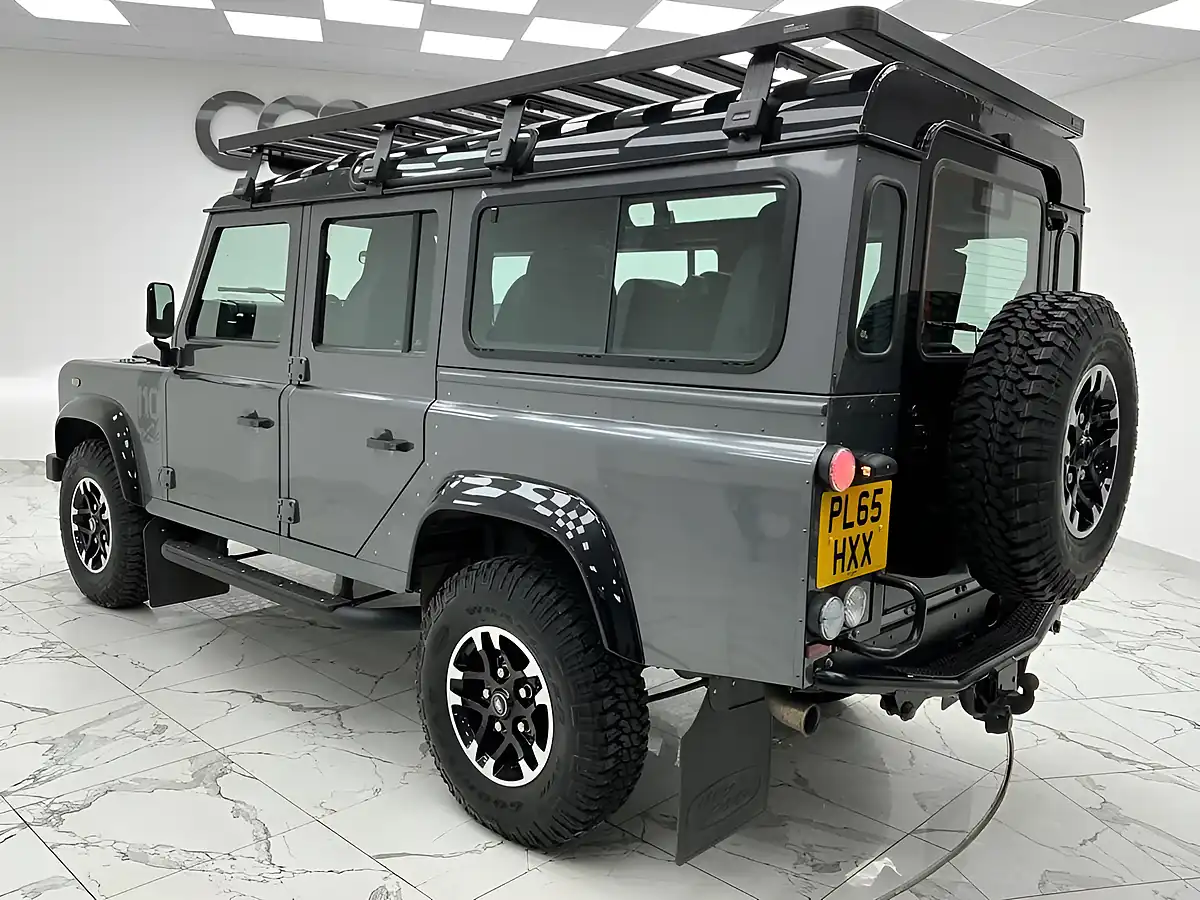 Used 2016 Land Rover Defender Adventure Station Wagon Double Cab Grey - Interior and Exterior details 5