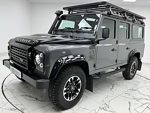 Used 2016 Land Rover Defender Adventure Station Wagon Double Cab Grey - Interior and Exterior details 7