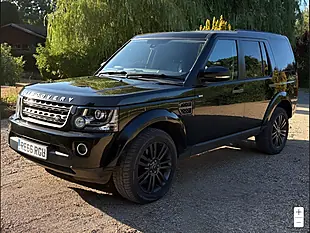 Used 2016 Land Rover Discovery 4 Graphite Black - Interior and Exterior details 2