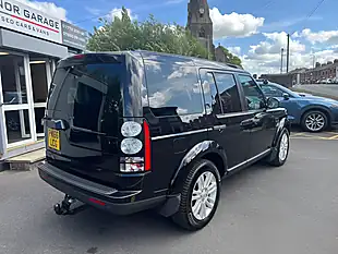 Used 2016 Land Rover Discovery 4 Graphite Santorini Black - Interior and Exterior details 7