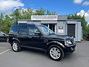 Used 2016 Land Rover Discovery 4 Graphite Santorini Black - Interior and Exterior details 8