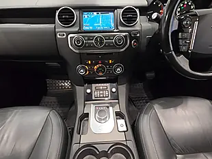 Used 2016 Land Rover Discovery 4 Landmark Grey - Interior and Exterior details 20