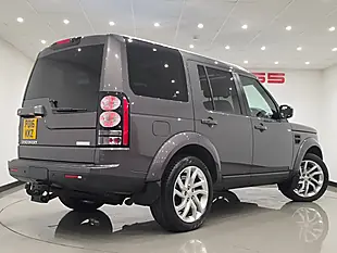 Used 2016 Land Rover Discovery 4 Landmark Grey - Interior and Exterior details 5