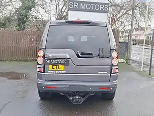 Used 2016 Land Rover Discovery 4 Landmark Grey - Interior and Exterior details 5