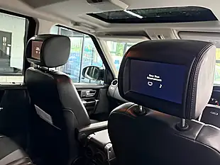 Used 2016 Land Rover Discovery 4 Landmark Silver - Interior and Exterior details 10