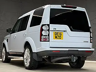 Used 2016 Land Rover Discovery 4 Landmark White - Interior and Exterior details 10