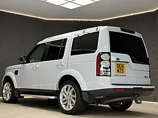 Used 2016 Land Rover Discovery 4 Landmark White - Interior and Exterior details 11