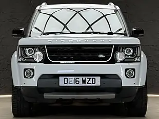Used 2016 Land Rover Discovery 4 Landmark White - Interior and Exterior details 2