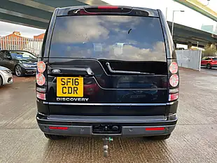 Used 2016 Land Rover Discovery 4 Se Black - Interior and Exterior details 10
