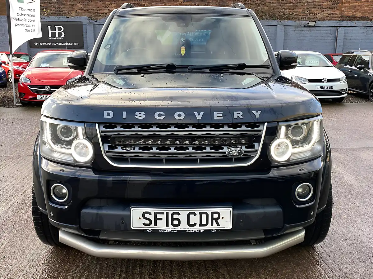 Used 2016 Land Rover Discovery 4 Se Black - Interior and Exterior details 6