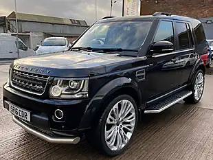 Used 2016 Land Rover Discovery 4 Se Black - Interior and Exterior details 7