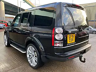 Used 2016 Land Rover Discovery 4 Se Black - Interior and Exterior details 9