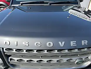 Used 2016 Land Rover Discovery 4 Se Tech Corris Grey - Interior and Exterior details 9
