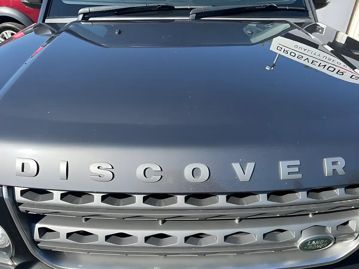 Used 2016 Land Rover Discovery 4 Se Tech Corris Grey - Interior and Exterior details 9