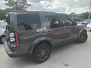Used 2016 Land Rover Discovery Graphite Grey - Interior and Exterior details 10