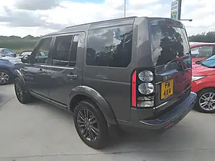 Used 2016 Land Rover Discovery Graphite Grey - Interior and Exterior details 6
