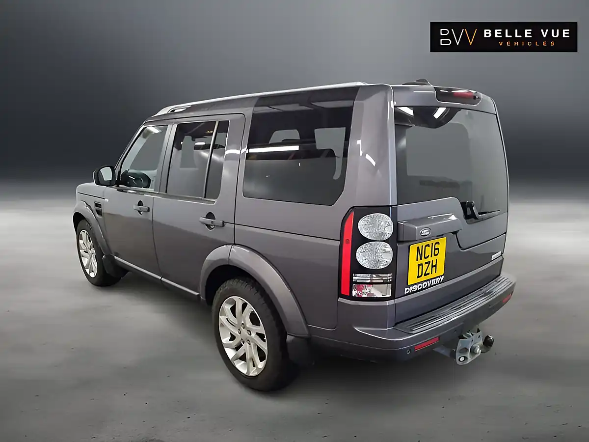 Used 2016 Land Rover Discovery Landmark Waitomo Grey - Interior and Exterior details 5