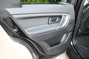 Used 2016 Land Rover Discovery Sport Hse Black Black - Interior and Exterior details 14