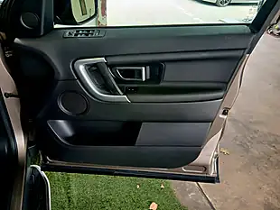 Used 2016 Land Rover Discovery Sport Hse Black Brown - Interior and Exterior details 20